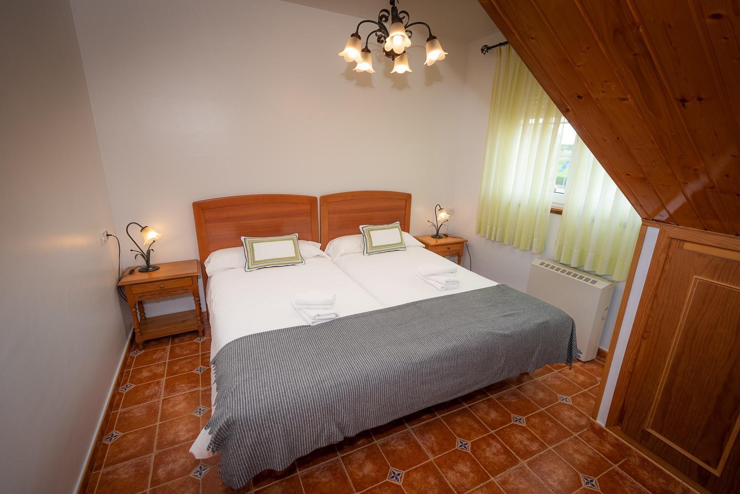 Apartamentos Cudillero Bilik gambar